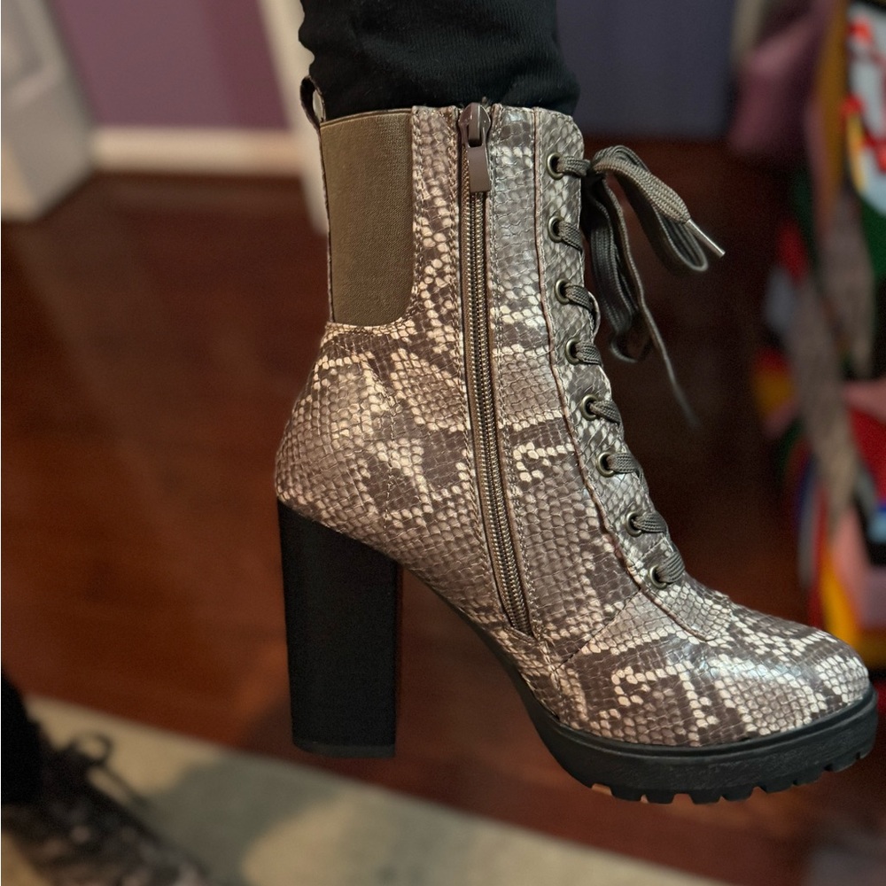 brown and tan Refresh snakeskin lug-sole platform granny boot